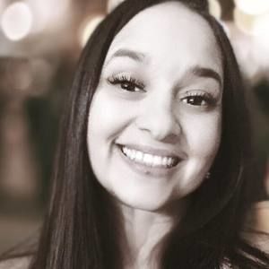 Meet your Posher, Dana